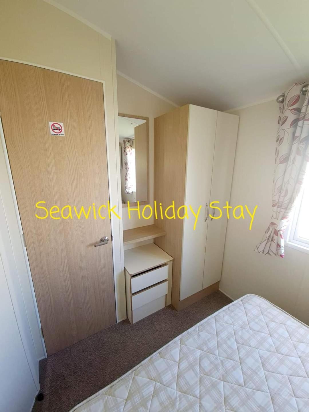 Seawick Holiday Stay Saint Osyth Exterior photo